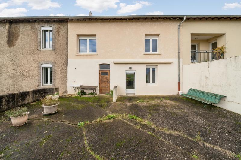Maison de village - 127 m² - 6 pièces