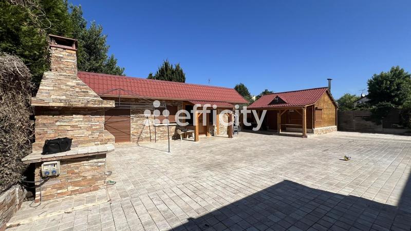 Maison - 120 m² - 5 pièces