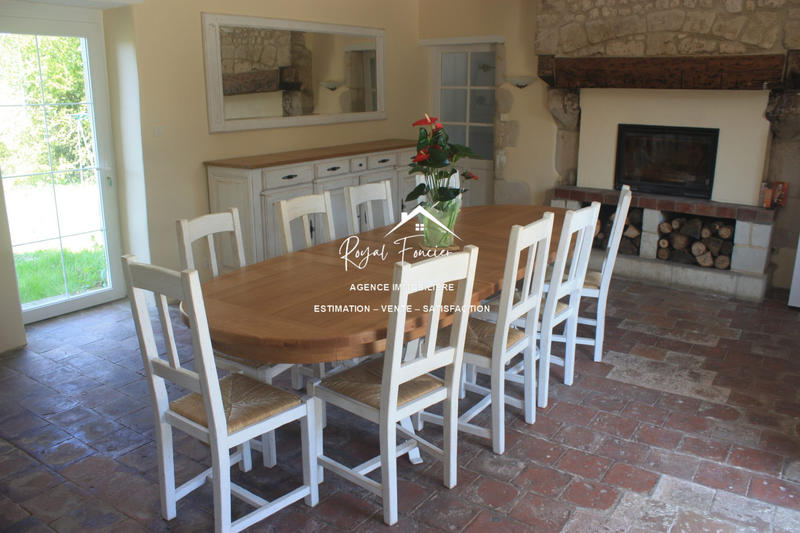 Maison ancienne - 263 m² - 9 pièces