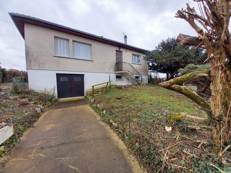 Maison - 96 m² - 4 pièces