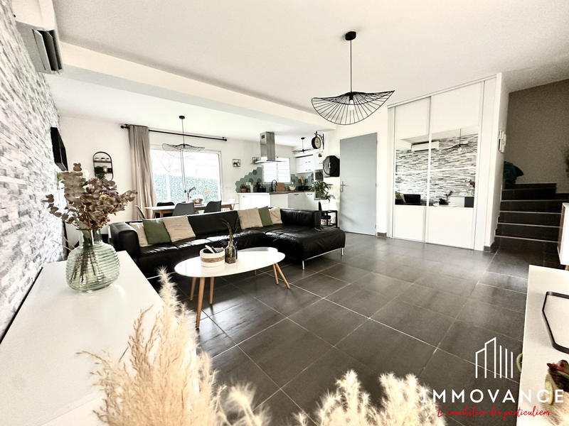 Maison - 80 m² - 4 pièces