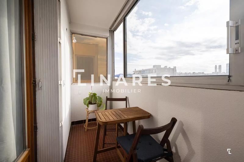 Appartement - 70 m² - 2 pièces