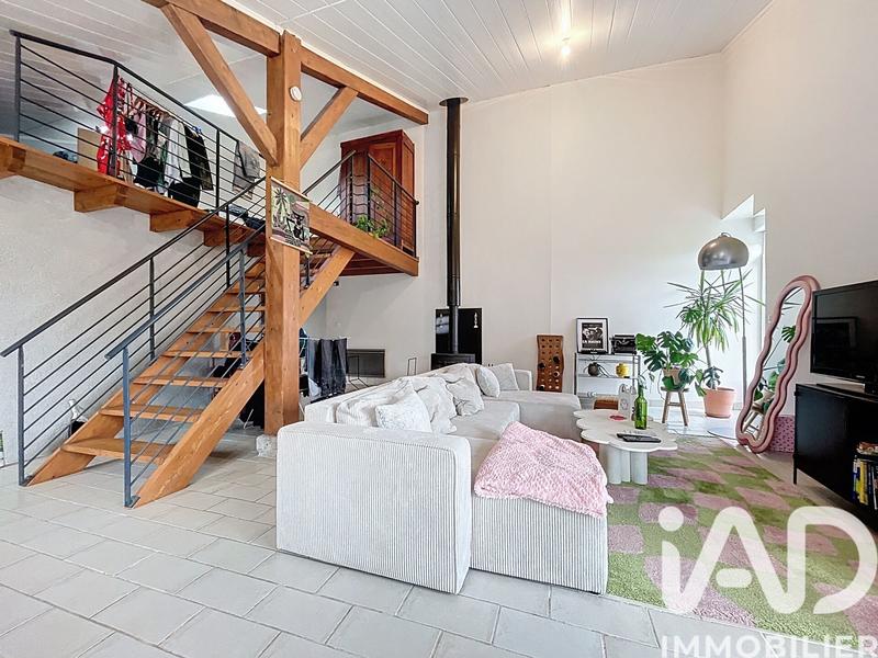 Maison - 270 m² - 10 pièces