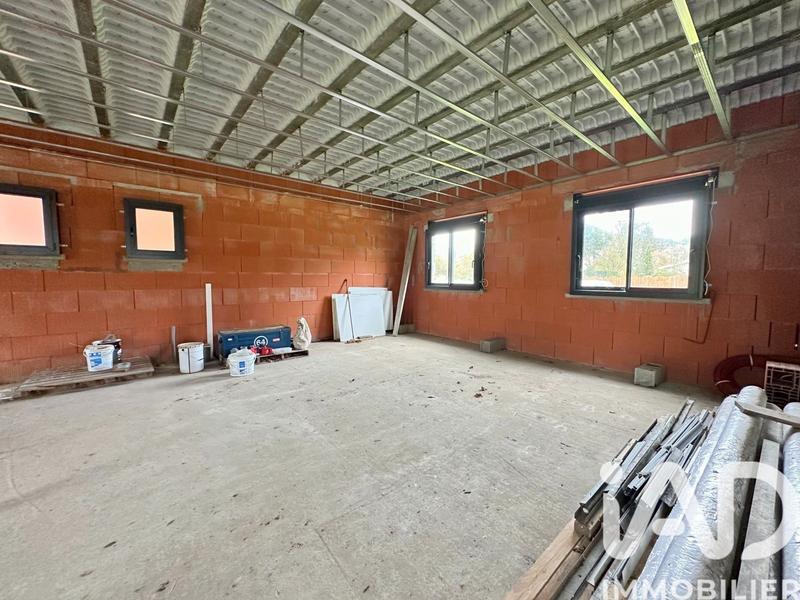 Maison - 250 m² - 8 pièces