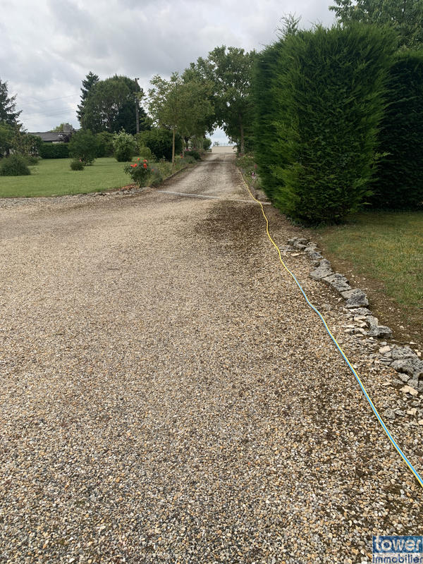 Maison - 350 m² - 11 pièces