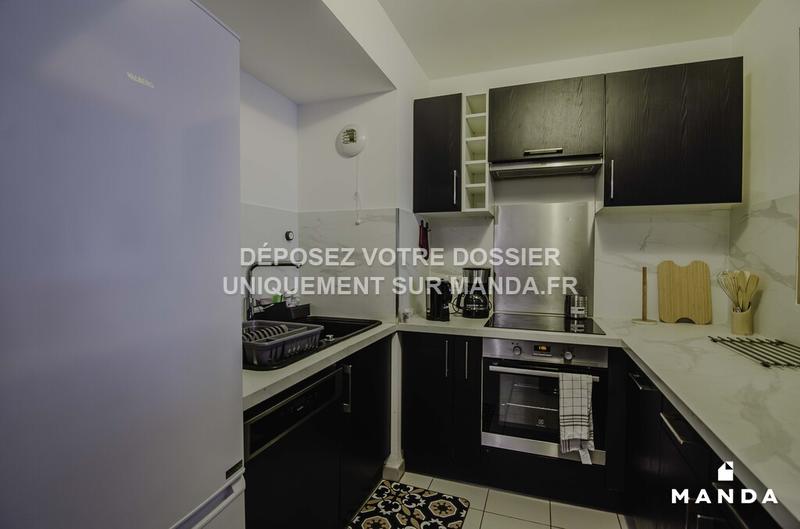 Chambre - 11 m² - 4 pièces