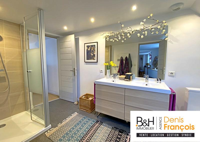 Maison - 176 m² - 6 pièces