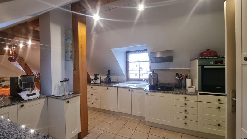 Appartement - 109 m² - 8 pièces