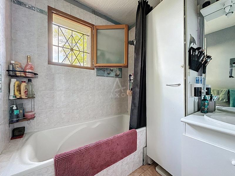 Maison de village - 102 m² - 6 pièces