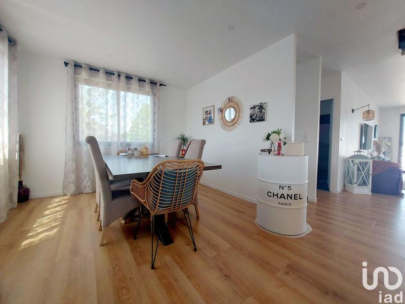 Maison - 141 m² - 6 pièces