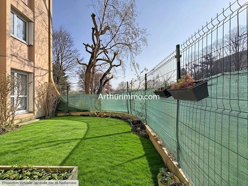 Appartement - 90 m² - 4 pièces