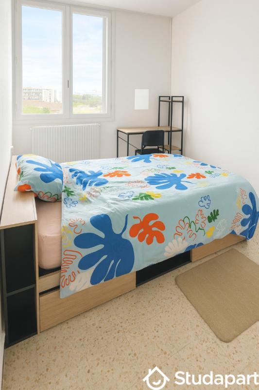 Chambre - 11 m² - 1 pièce