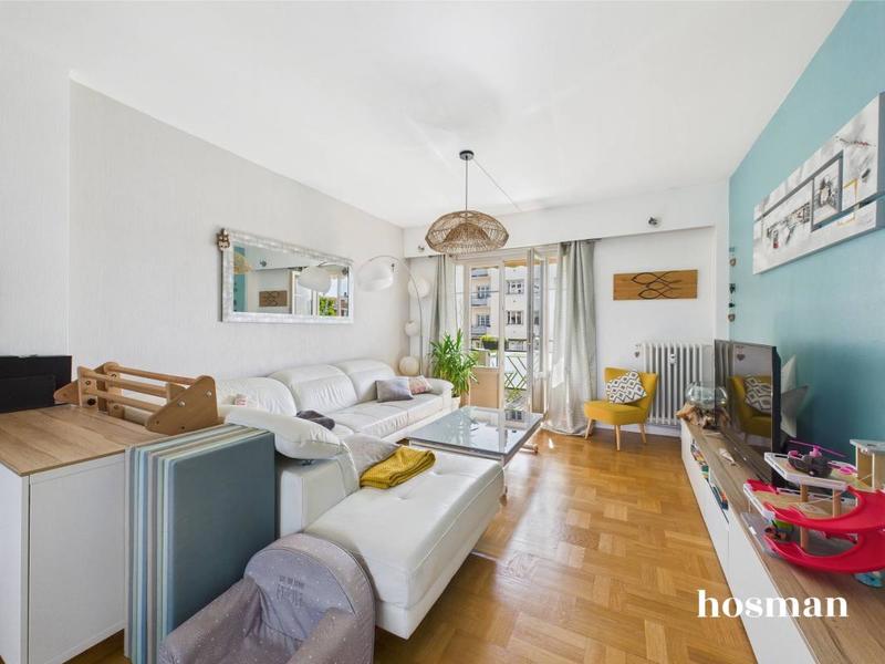 Appartement - 84 m² - 4 pièces