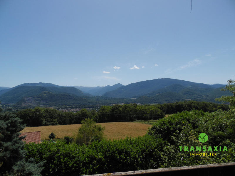 Maison contemporaine - 665 m² - 25 pièces