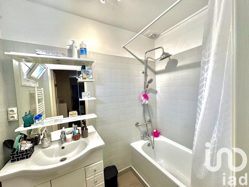 Maison - 102 m² - 4 pièces