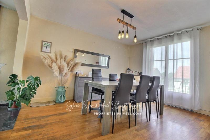 Maison - 94 m² - 4 pièces