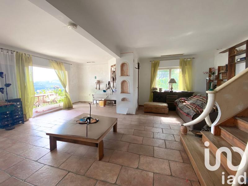 Maison - 165 m² - 5 pièces