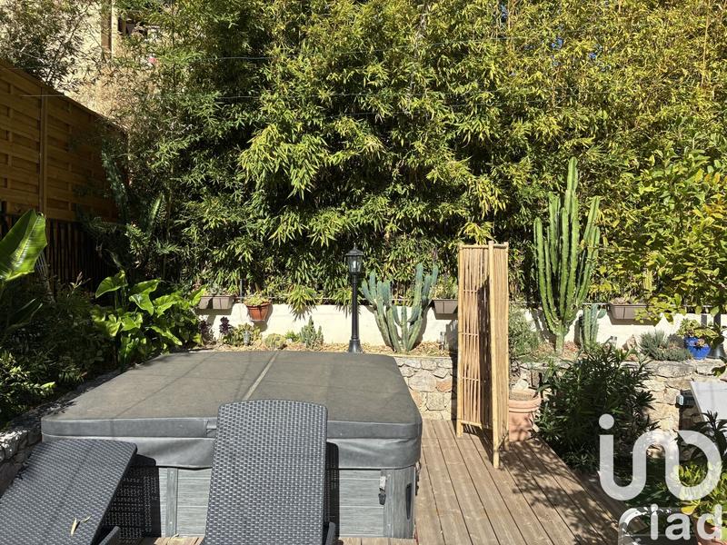 Maison - 150 m² - 8 pièces