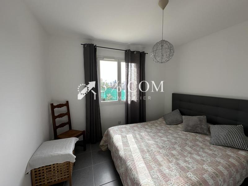 Maison - 93 m² - 4 pièces