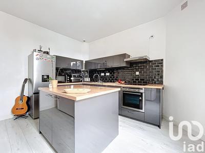 Maison - 63 m² - 3 pièces