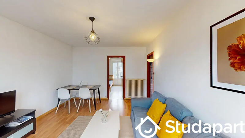 Chambre - 9 m² - 1 pièce