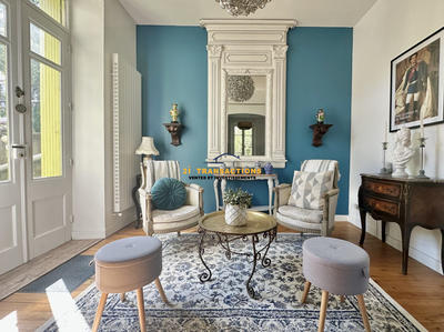 Maison - 170 m² - 10 pièces