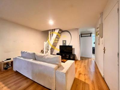 Duplex - 57 m² - 3 pièces