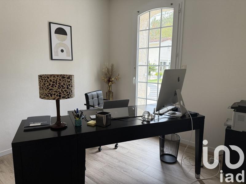 Maison - 166 m² - 8 pièces