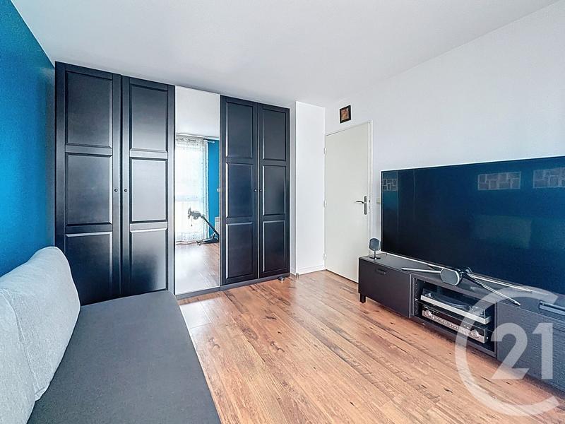 Appartement - 98 m² - 5 pièces