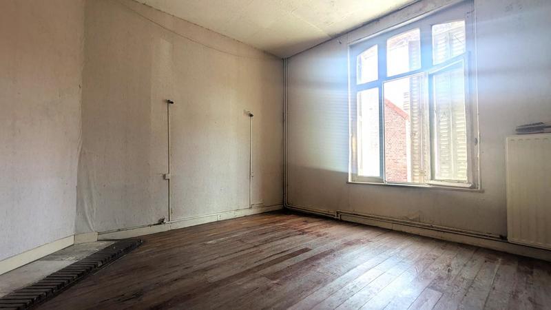 Maison - 93 m² - 5 pièces