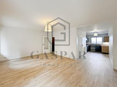 Appartement - 72 m² - 3 pièces