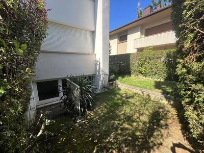 Bureau - 43 m² - 2 pièces