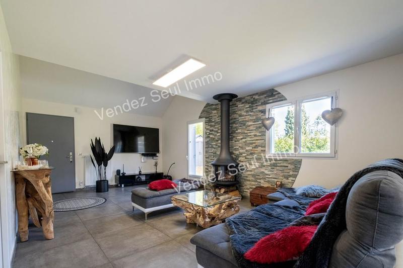 Maison - 99 m² - 4 pièces