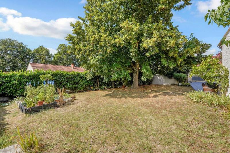 Maison - 148 m² - 6 pièces