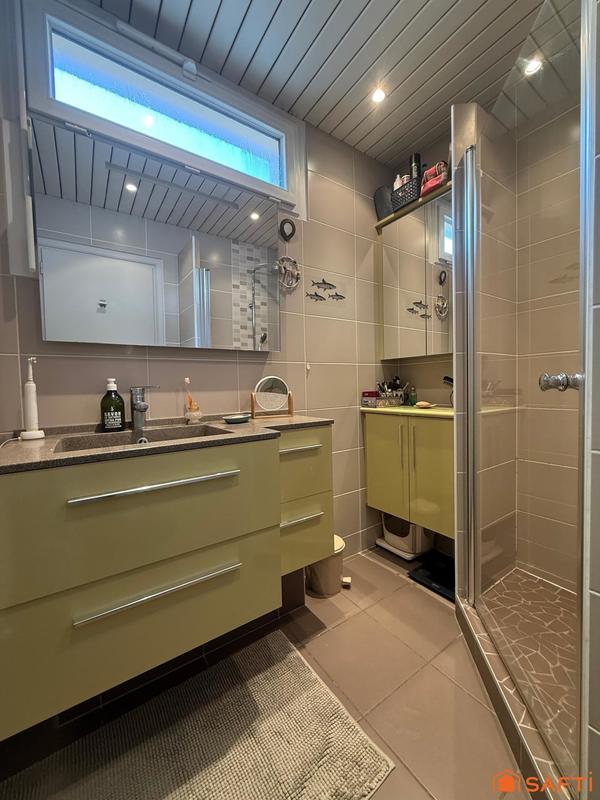 Appartement - 105 m² - 4 pièces