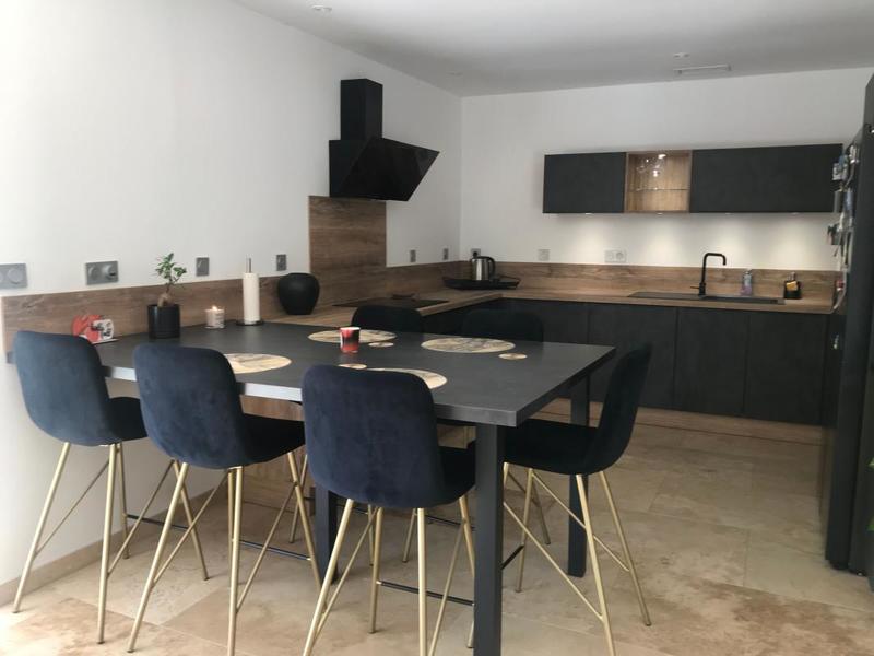 Villa - 180 m² - 5 pièces