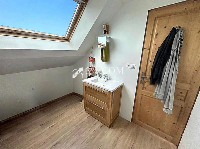 Maison - 103 m² - 6 pièces