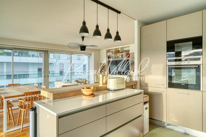 Appartement - 97 m² - 4 pièces