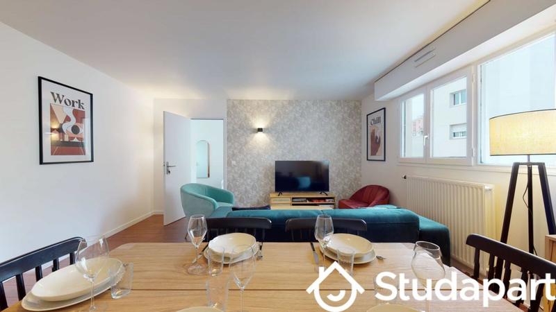 Chambre - 11 m² - 1 pièce