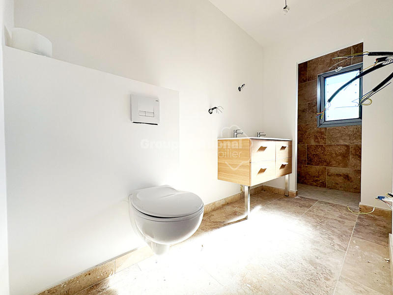 Maison - 106 m² - 5 pièces