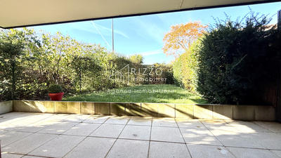 Appartement - 83 m² - 4 pièces