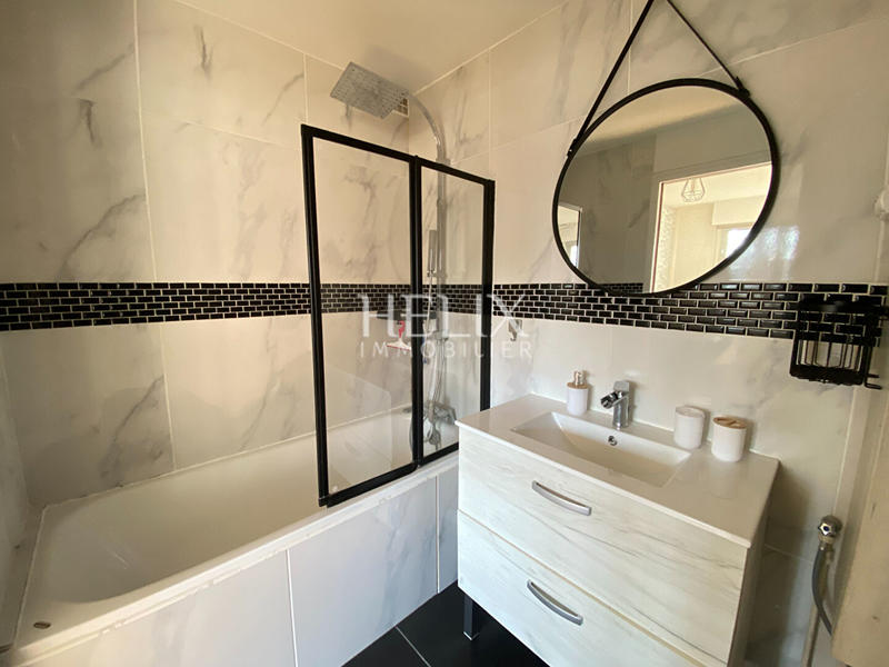 Appartement - 65 m² - 4 pièces