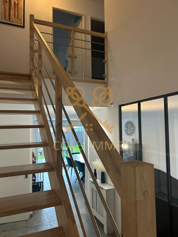 Maison - 116 m² - 6 pièces