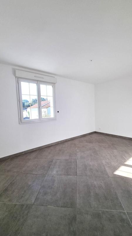 Appartement - 84 m² - 4 pièces