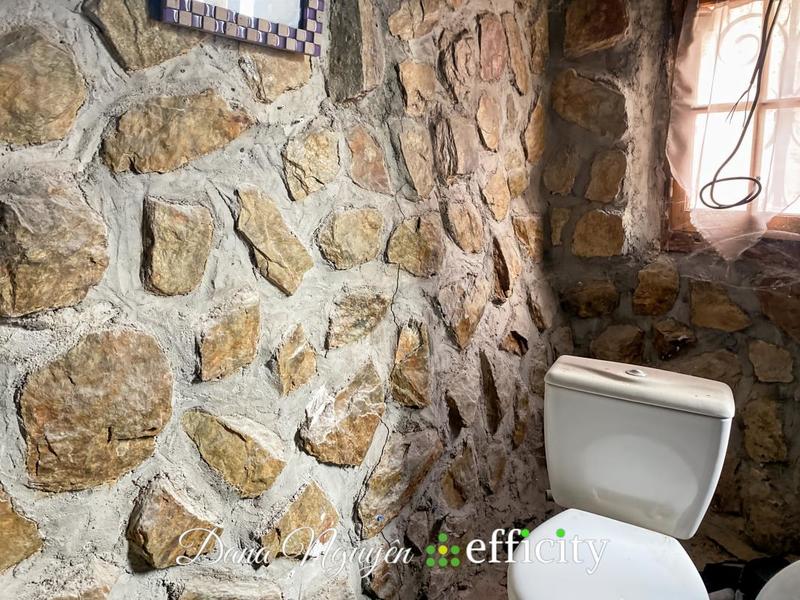 Immeuble - 72 m² - 5 pièces