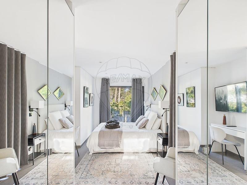 Maison - 185 m² - 7 pièces