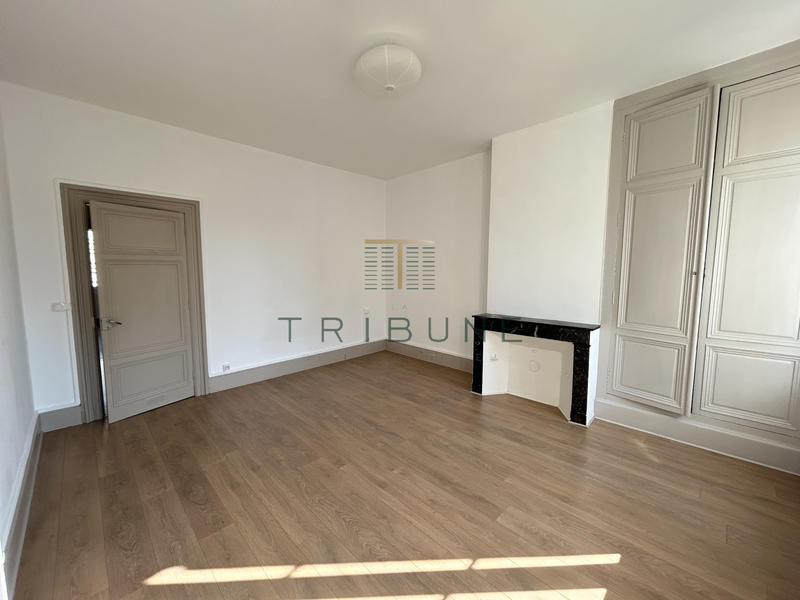 Appartement - 76 m² - 3 pièces
