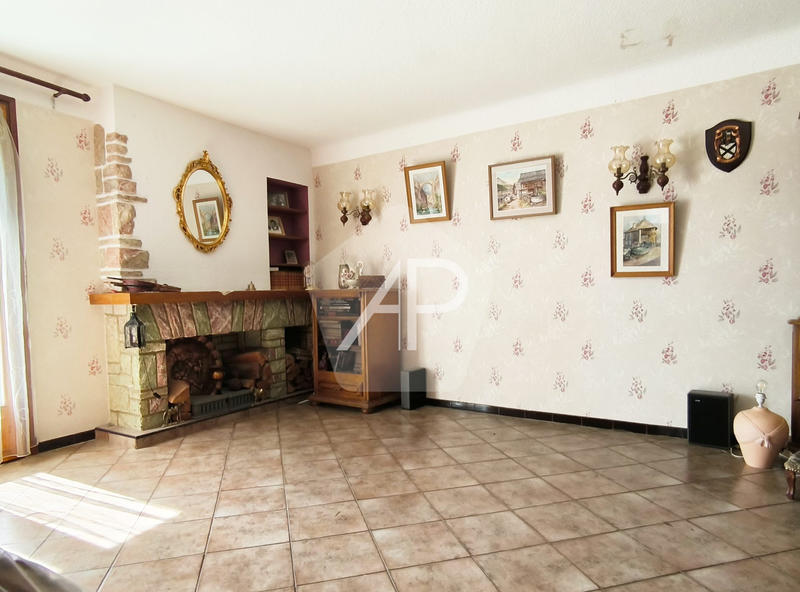 Maison ancienne - 185 m² - 5 pièces