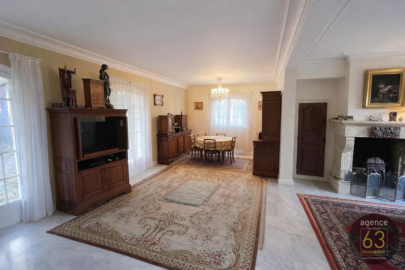 Maison - 121 m² - 4 pièces