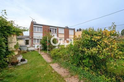 Maison - 92 m² - 5 pièces